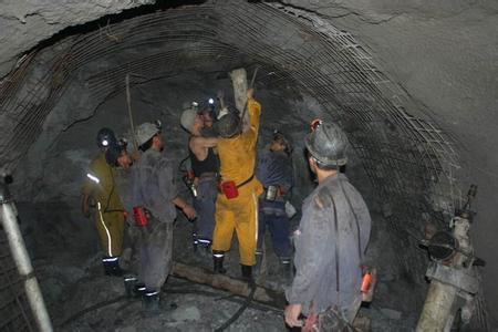 荣成工程爆破中的危险因素分析以及应对工程爆破危险的措施